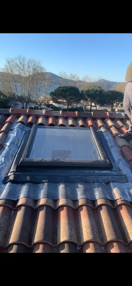 Pose de fenetre de toit (7)